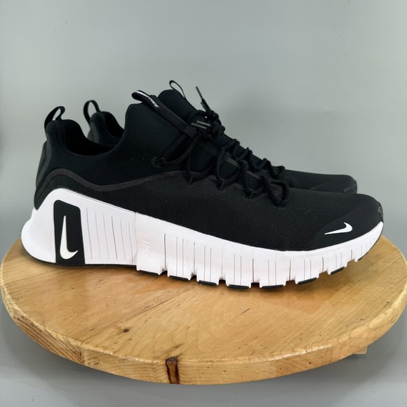 Athletic_Shoes